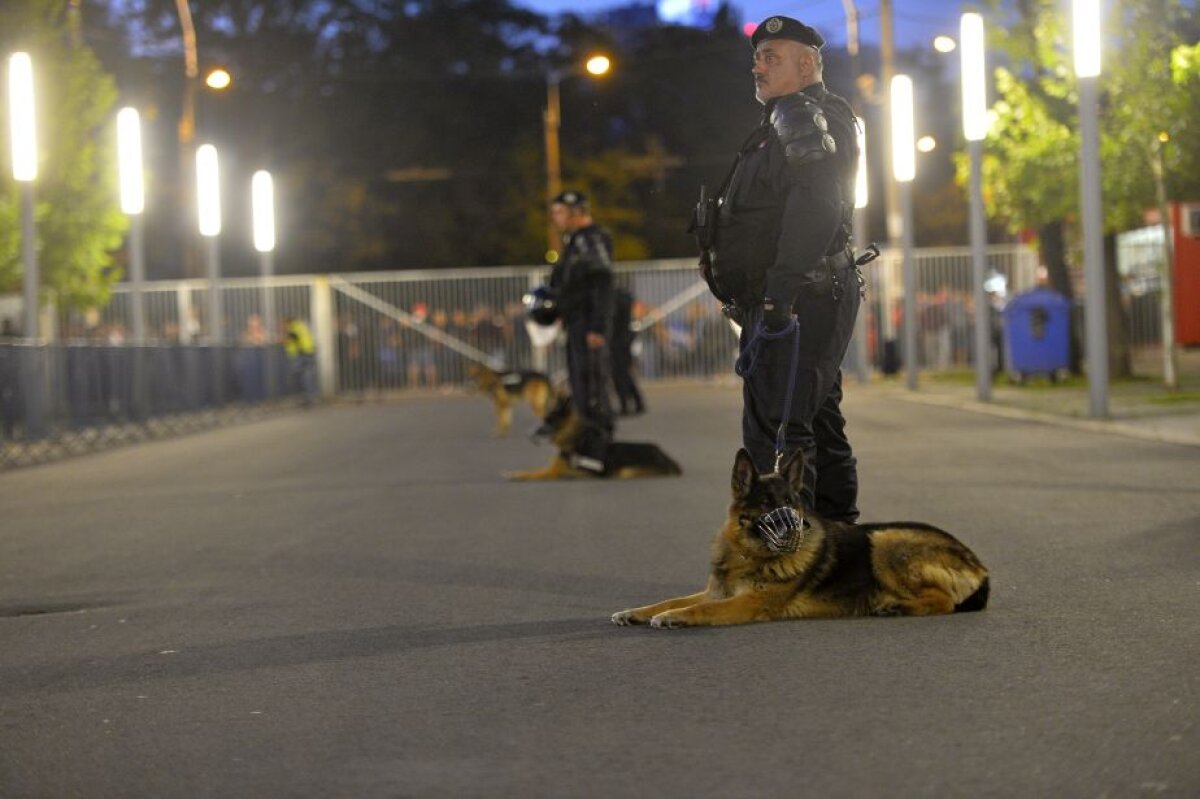 VIDEO+FOTO // SUPERREPORTAJ » N-ați mai trăit un derby așa! O echipă GSP a urmărit FCSB - Dinamo 1-0 din punctul de comandă al Jandarmeriei și al Poliției