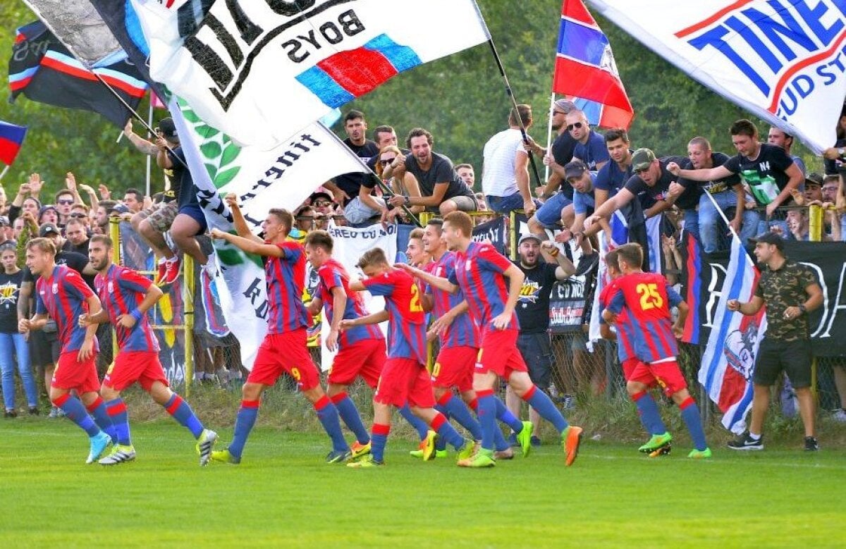 GALERIE FOTO Steaua n-a avut milă și a demolat-o pe Dinamo în Liga a 4-a! 8 goluri și un penalty ratat în 90 de minute de coșmar pentru "câinii" lui Badea