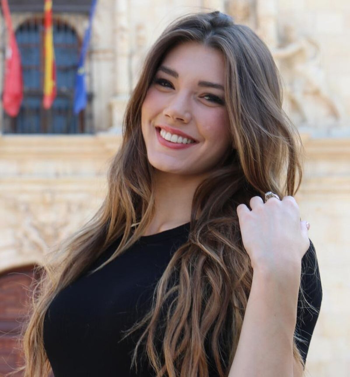 FOTO Miss campioană la atletism și înot » Noua Miss World are multe calități sportive