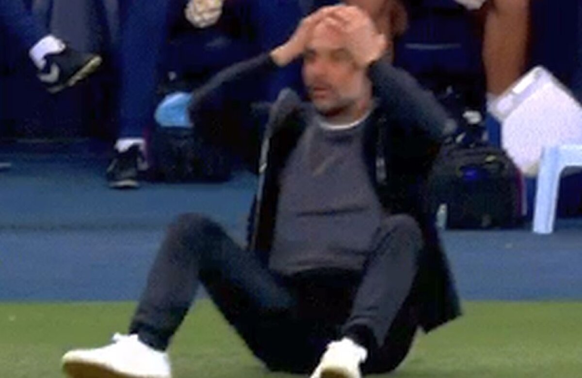 VIDEO Show cu Guardiola la City - Șahtior » S-a tăvălit pe jos și s-a luat cu mâinile de cap!