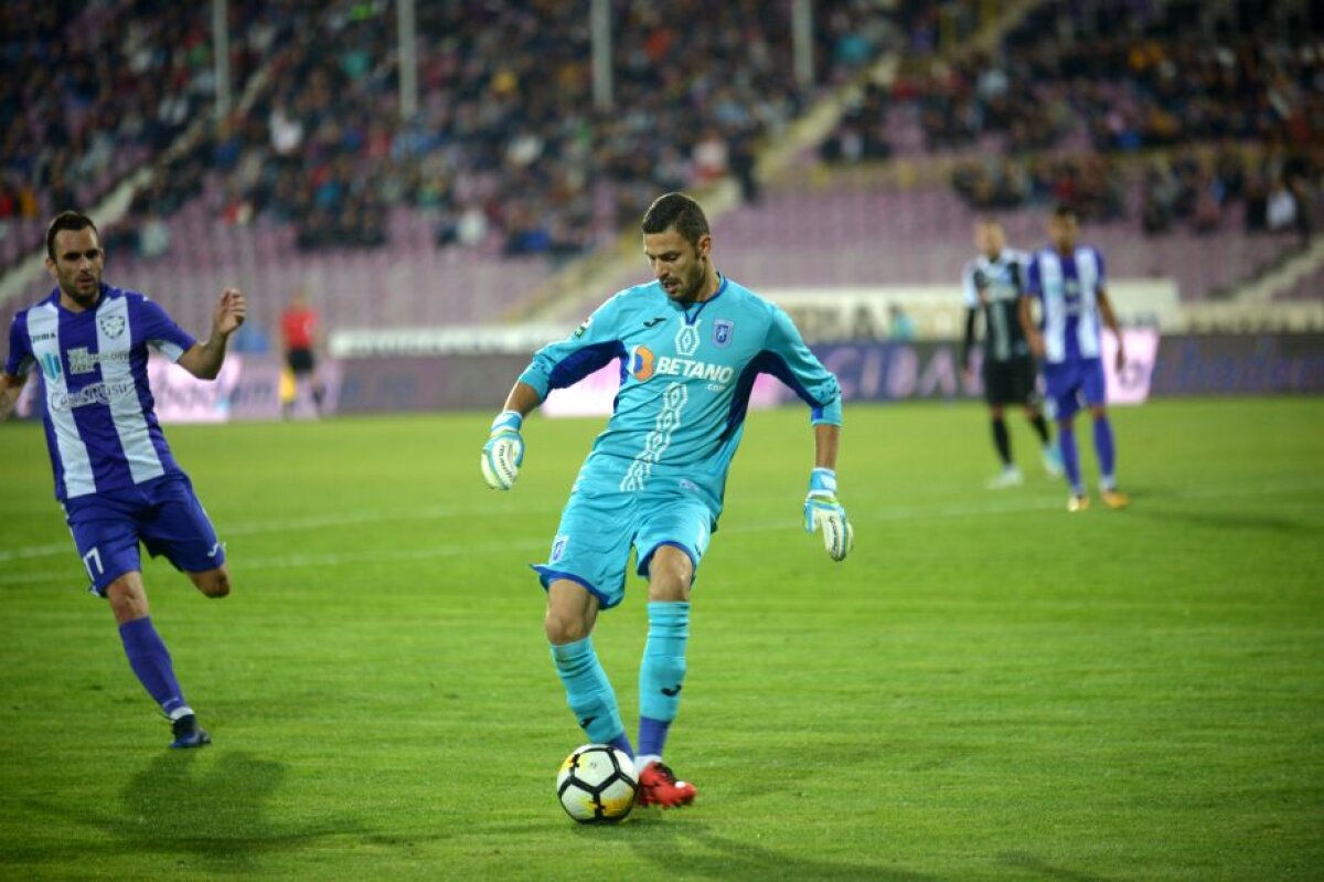 VIDEO+FOTO » Craiova câștigă cu Timișoara, 2-0, și se apropie de liderul CFR Cluj! Băluță a participat la ambele reușite ale oltenilor