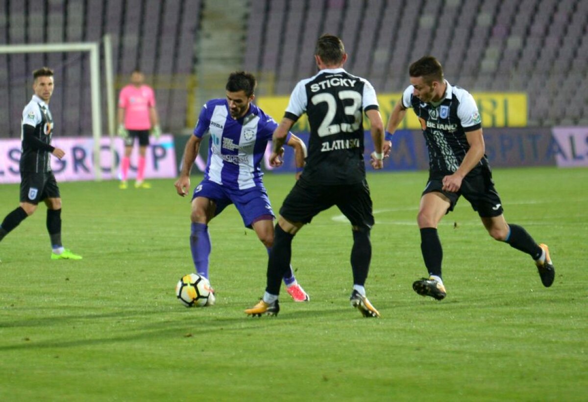 VIDEO+FOTO » Craiova câștigă cu Timișoara, 2-0, și se apropie de liderul CFR Cluj! Băluță a participat la ambele reușite ale oltenilor