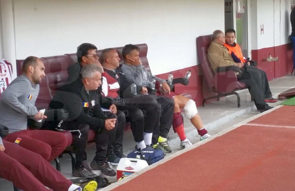 VIDEO + FOTO 3 goluri în ineditul AFC Rapid - Academia Rapid » Pancu a ieșit accidentat: "O tristețe de meci. Să rămână o echipă și la noi, și la Steaua, și la Dinamo!"