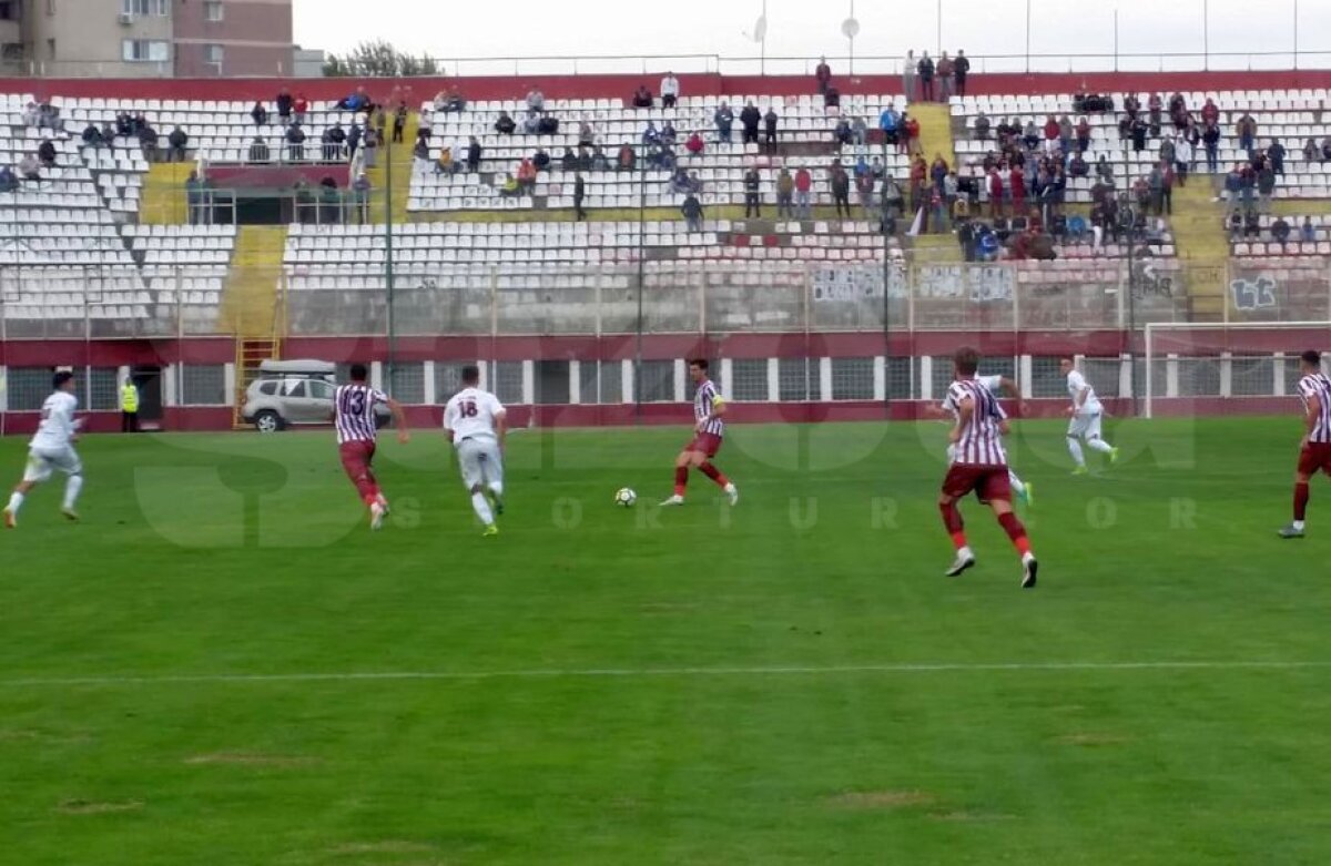 VIDEO + FOTO 3 goluri în ineditul AFC Rapid - Academia Rapid » Pancu a ieșit accidentat: "O tristețe de meci. Să rămână o echipă și la noi, și la Steaua, și la Dinamo!"