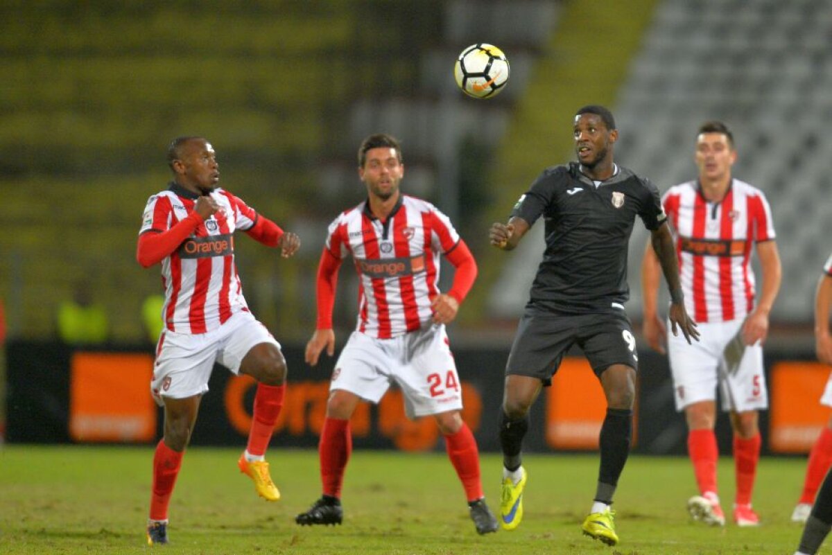 FOTO + VIDEO Continuă criza » Dinamo a remizat cu Astra, 1-1, și e în afara play-off-ului la finalul turului