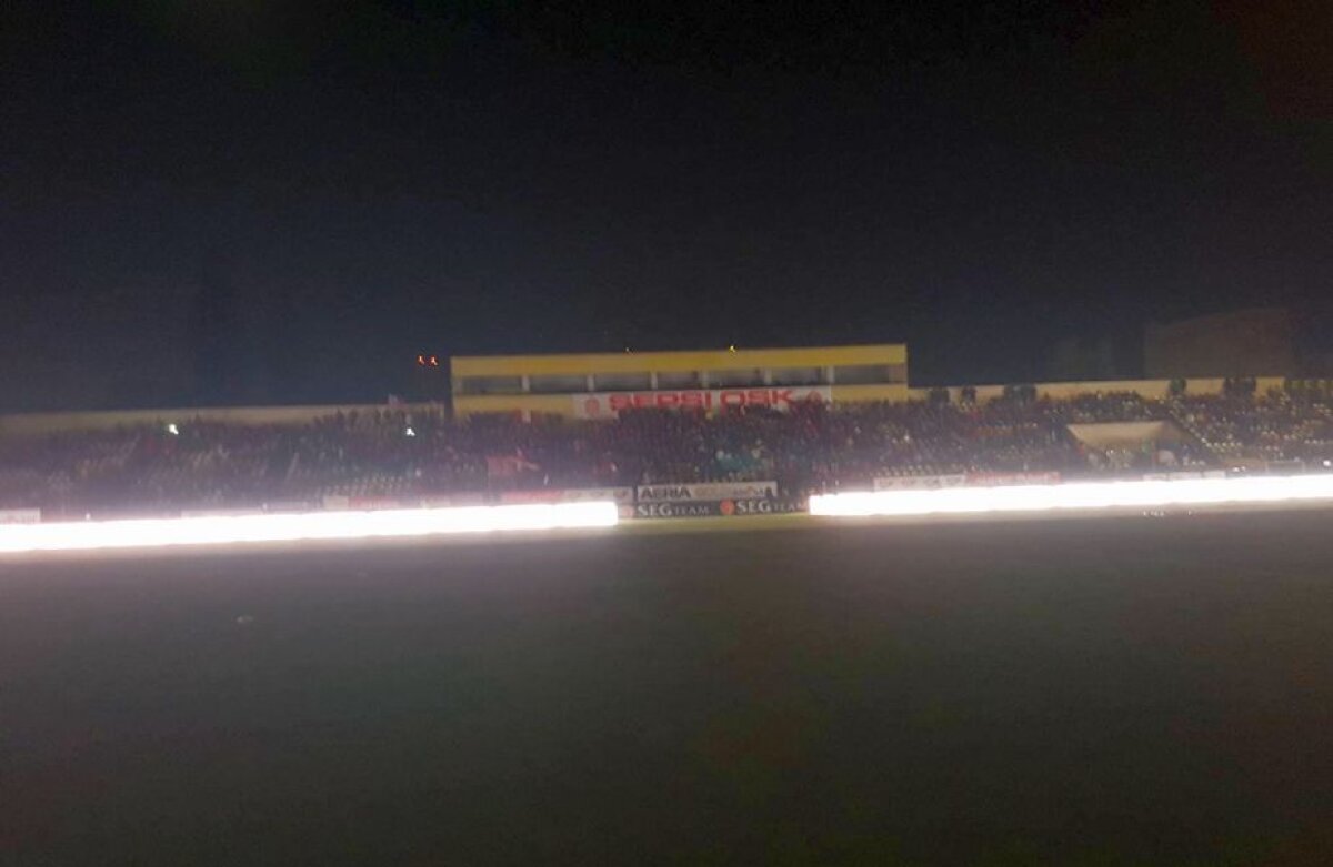 UPDATE + FOTO Sepsi - FCSB // Beznă pe stadion! Ce s-a întâmplat înaintea startului meciului de la Brașov