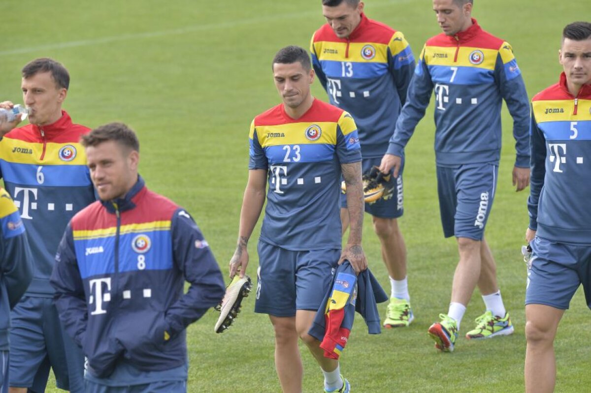 GALERIE FOTO O altfel de națională » Imagini grăitoare despre atmosfera creată de Contra în cantonamentul României