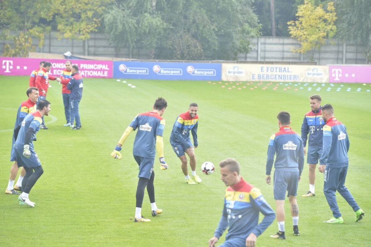 GALERIE FOTO O altfel de națională » Imagini grăitoare despre atmosfera creată de Contra în cantonamentul României