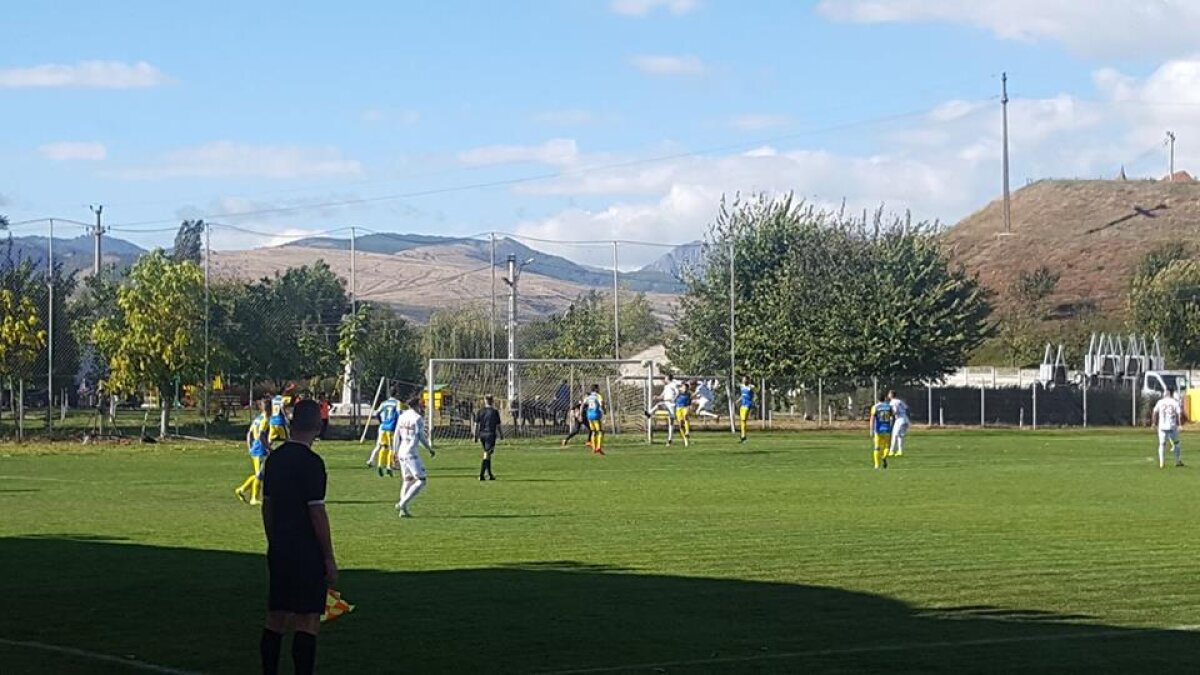 FOTO Trei echipe din Liga a 2-a au avut emoții mari pentru calificarea în 16-le Cupei României » ASA s-a chinuit cu o formație din Liga a 4-a!