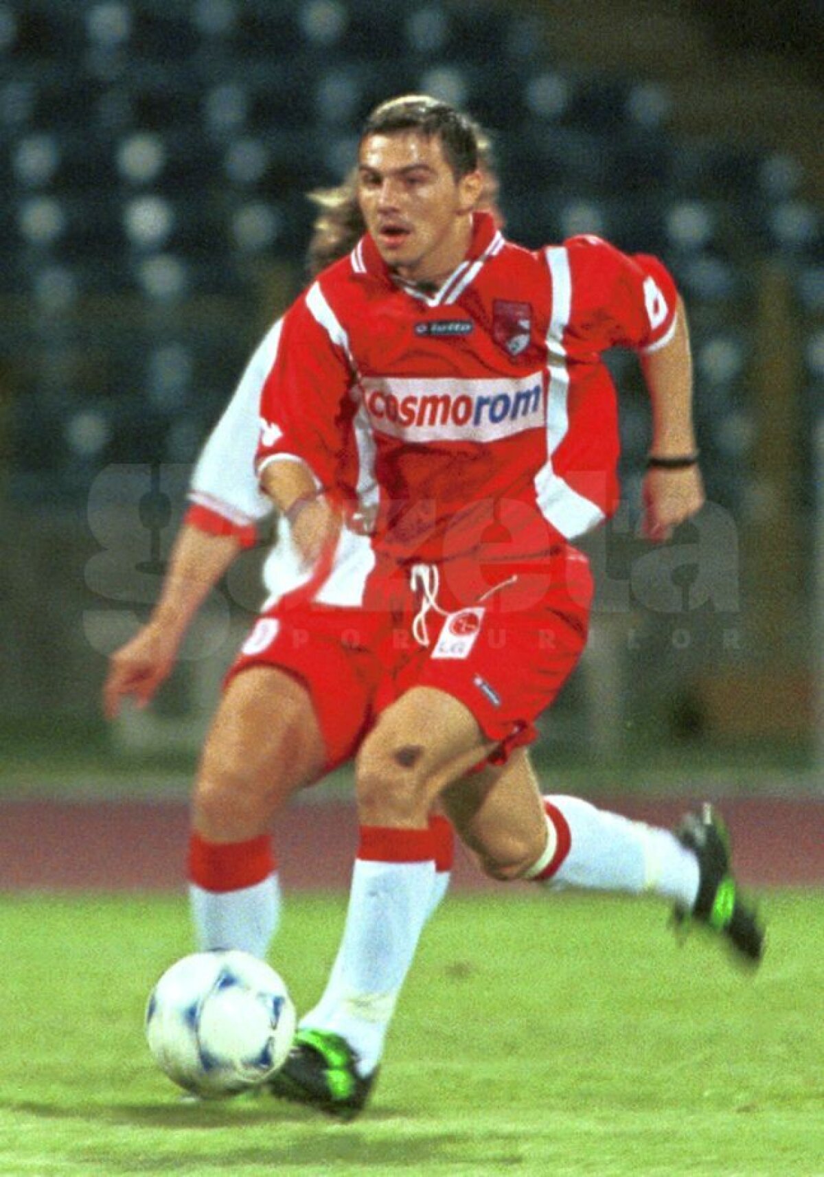 GALERIE FOTO "Hai să le arătăm ăstora ce înseamnă Dinamo!" » 17 ani de la decesul lui Hîldan. Fanii lui Dinamo îl vor comemora azi pe "Unicul Căpitan"