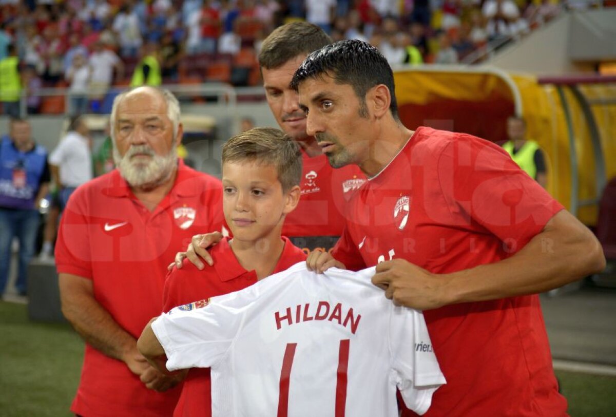 GALERIE FOTO "Hai să le arătăm ăstora ce înseamnă Dinamo!" » 17 ani de la decesul lui Hîldan. Fanii lui Dinamo îl vor comemora azi pe "Unicul Căpitan"