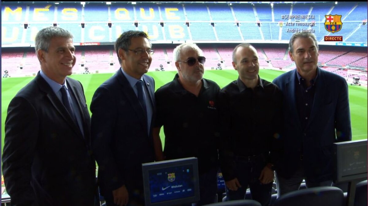 GALERIE FOTO » A semnat azi pe viață cu Barcelona! Este pentru prima dată în istoria clubului când se întâmplă asta!