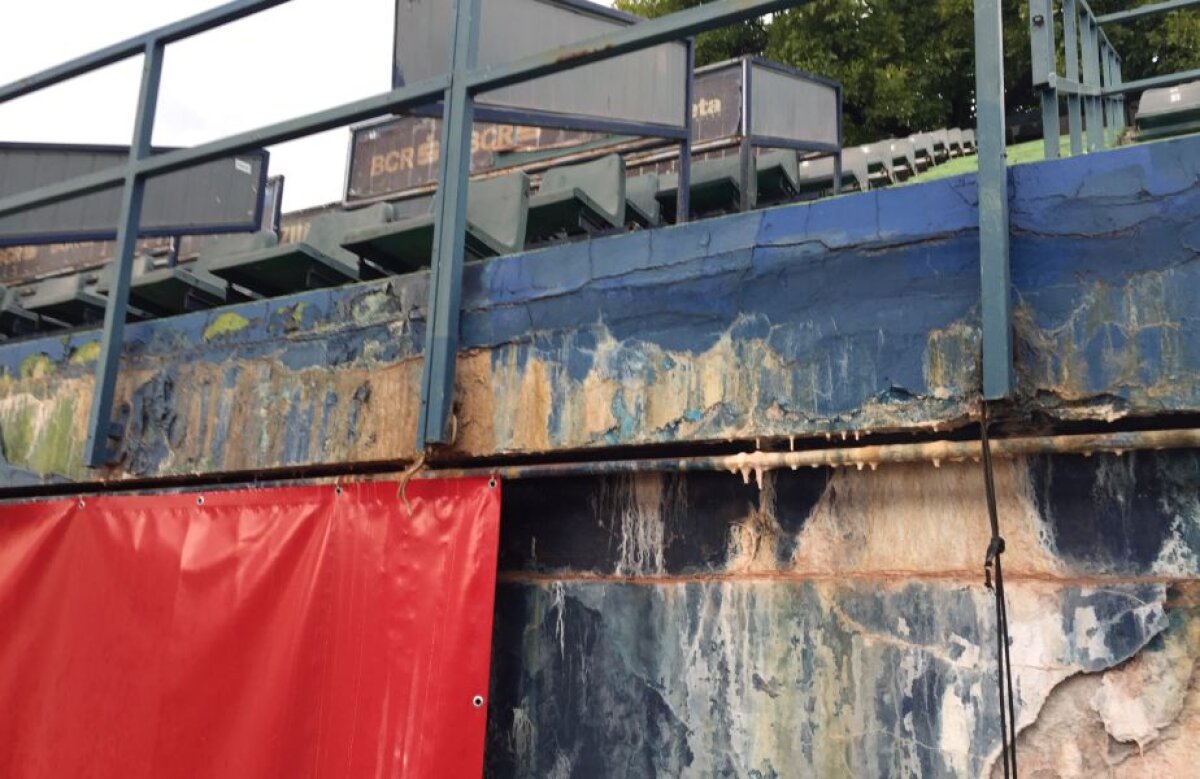 EXCLUSIV / FOTO & VIDEO Imagini deplorabile! Banca a deschis arena BNR pentru presă » Vrea să o cedeze sportului și invită guvernul să ofere o soluție legală!