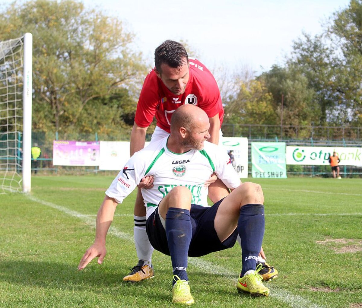 FOTO Corespondență de la Cluj-Napoca » Sănătatea a "virusat" Universitatea lui Falub! Meci încins în "derbiul mic" al Clujului