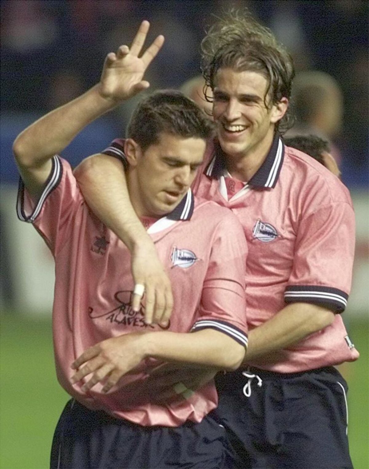 SPECIAL GSP 20 de fotografii cu Contra în prim-plan: comentariu cu comentariu, ce spune selecționerul despre ultimii 20 ani ai naționalei!