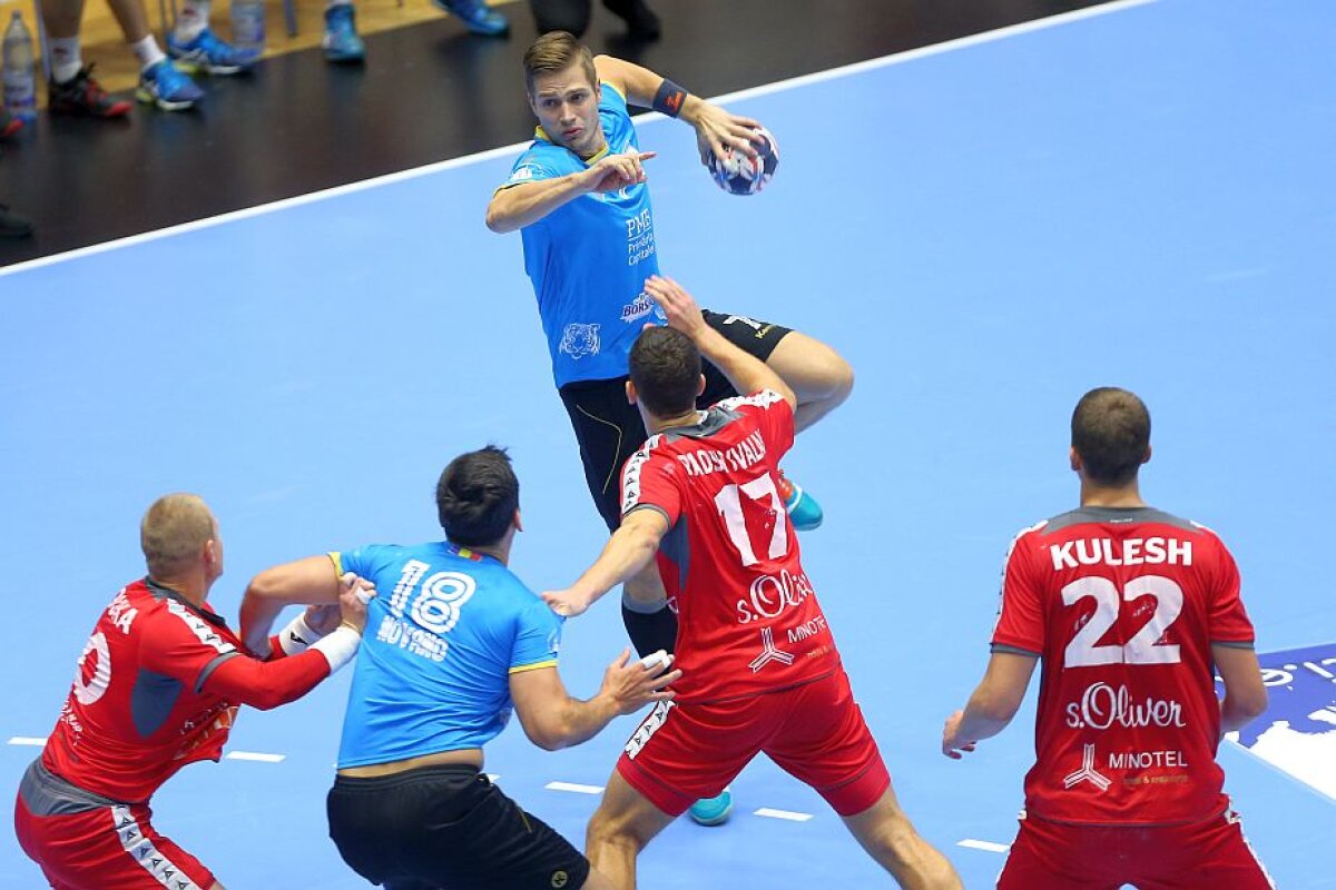 GALERIE FOTO Adio, calificare! Înfrângere dezamăgitoare a băieților de la CSM București » Noul antrenor dă vina pe fostul tehnician