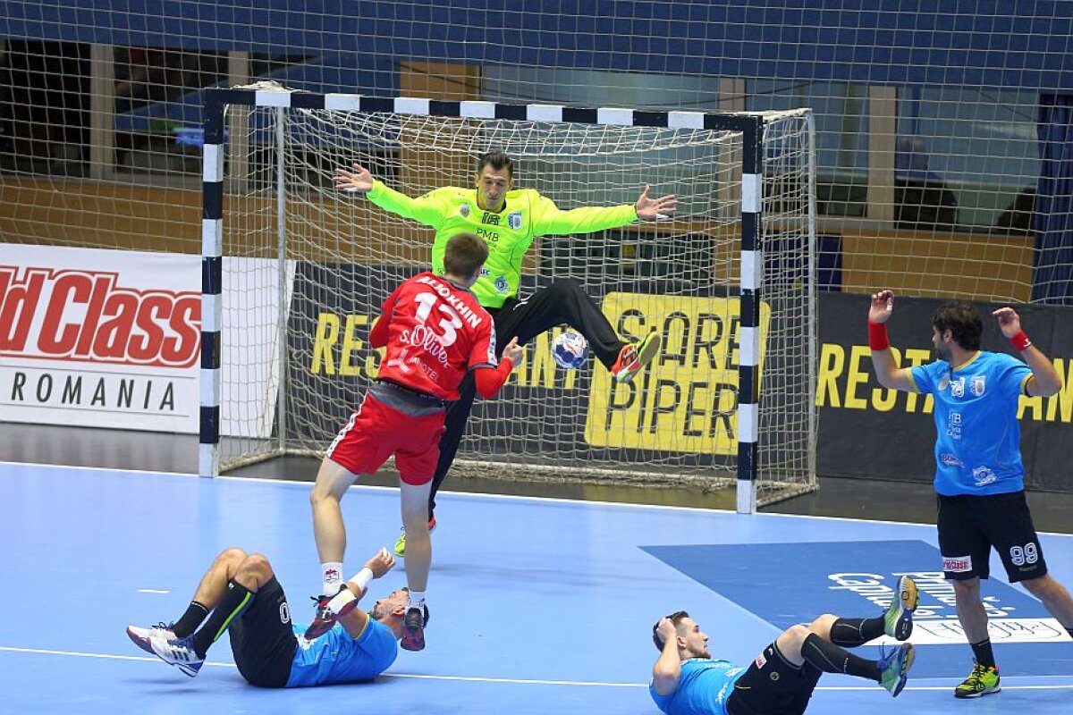 GALERIE FOTO Adio, calificare! Înfrângere dezamăgitoare a băieților de la CSM București » Noul antrenor dă vina pe fostul tehnician