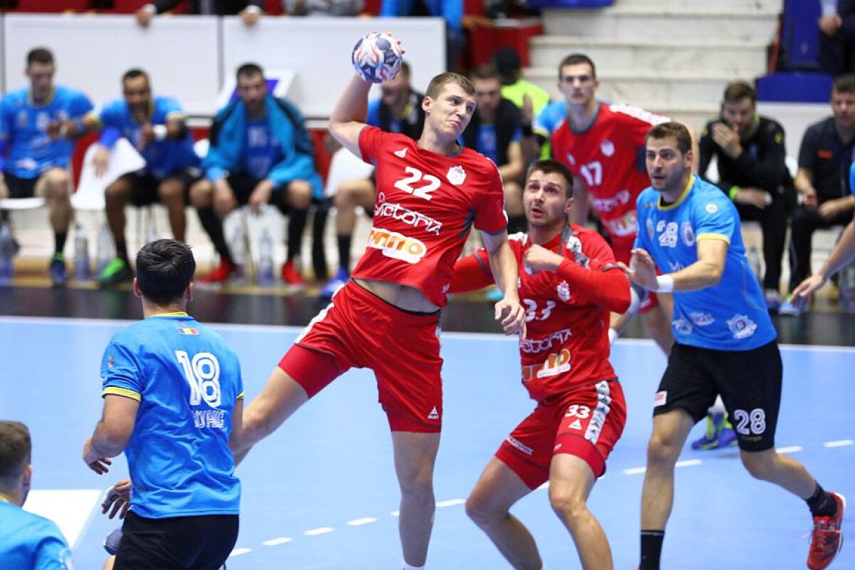 GALERIE FOTO Adio, calificare! Înfrângere dezamăgitoare a băieților de la CSM București » Noul antrenor dă vina pe fostul tehnician