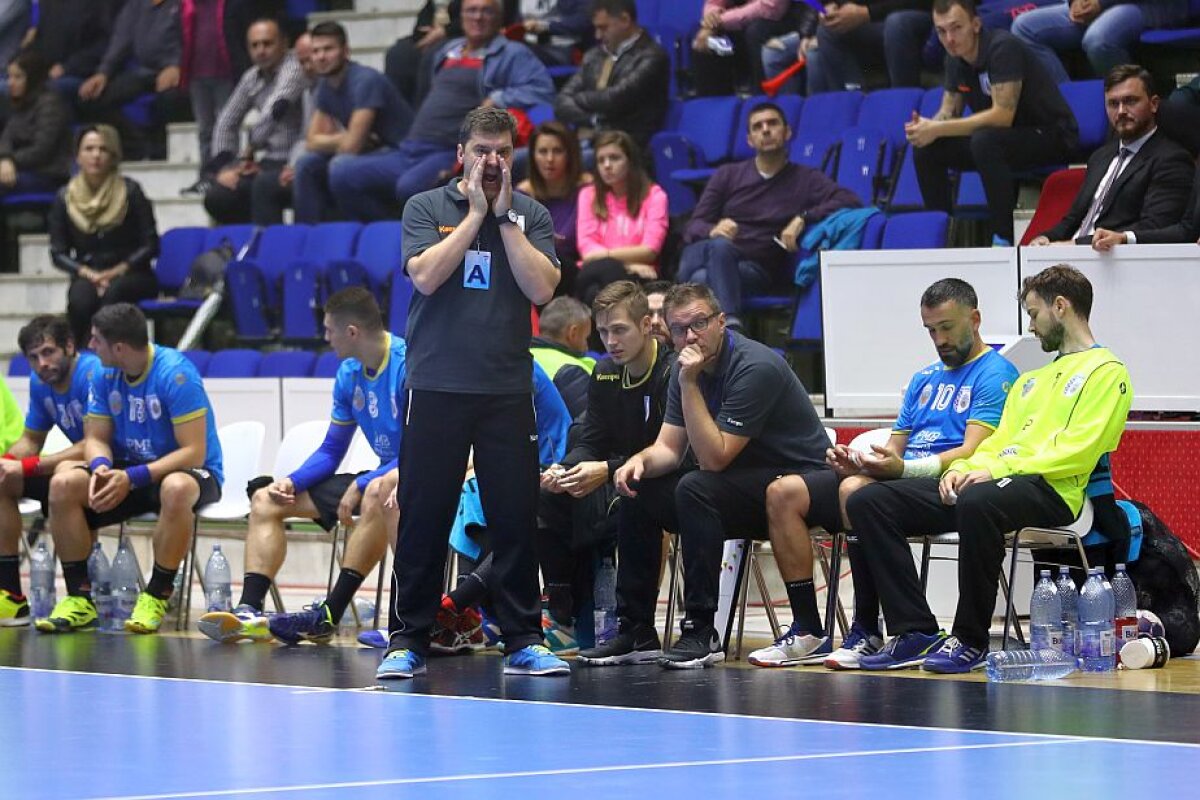 GALERIE FOTO Adio, calificare! Înfrângere dezamăgitoare a băieților de la CSM București » Noul antrenor dă vina pe fostul tehnician