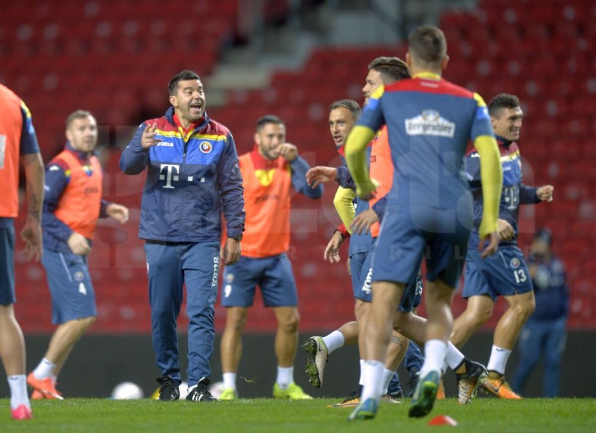 VIDEO + FOTO Antrenament cu "public" pentru tricolori în Danemarca » Ce le-a pregătit Contra jucătorilor și cine a fost în tribune