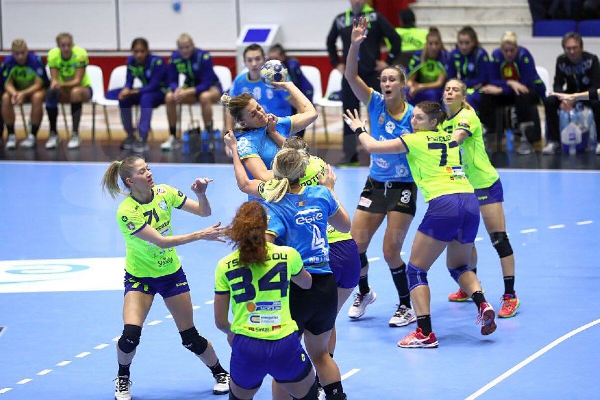 FOTO+VIDEO Demonstrație de forță a fetelor de la CSM București, în primul meci din Liga Campionilor