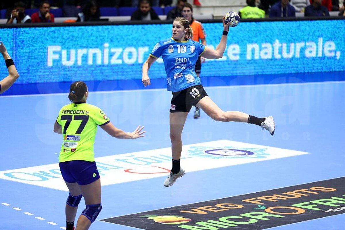 FOTO+VIDEO Demonstrație de forță a fetelor de la CSM București, în primul meci din Liga Campionilor