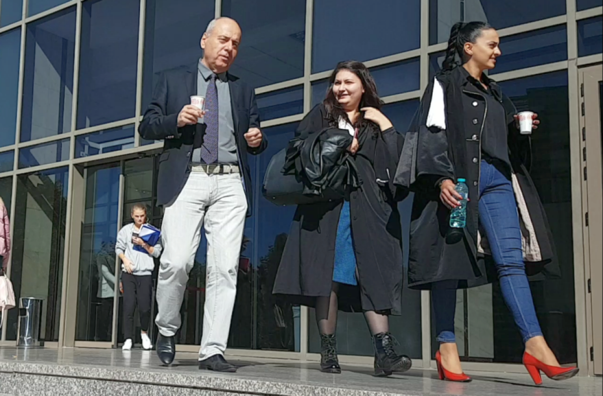 EXCLUSIV FOTO Transformare uluitoare a unuia dintre șefii "Cooperativei"! Cum a fost fotografiat AZI un fost patron din Liga 1