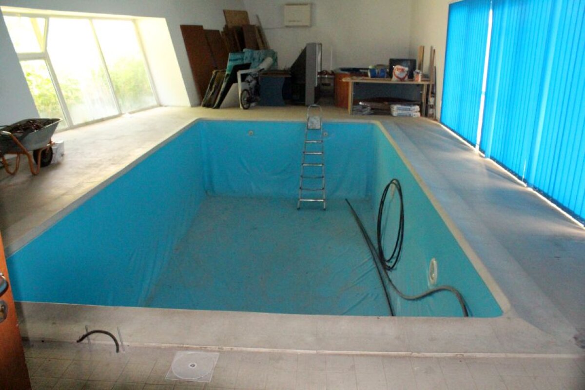 FOTO » Dezvăluri EXCLUSIVE! Cum a ținut Hagi în viață Academia lui Popescu, atunci când acesta era în închisoare