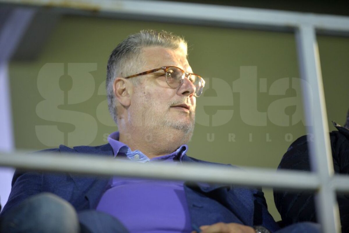 GALERIE FOTO Invazie de vedete la Voluntari - FCSB » Mircea Lucescu, Anghel Iordănescu, Mircea Sandu şi alte nume mari au venit la partida din Ilfov