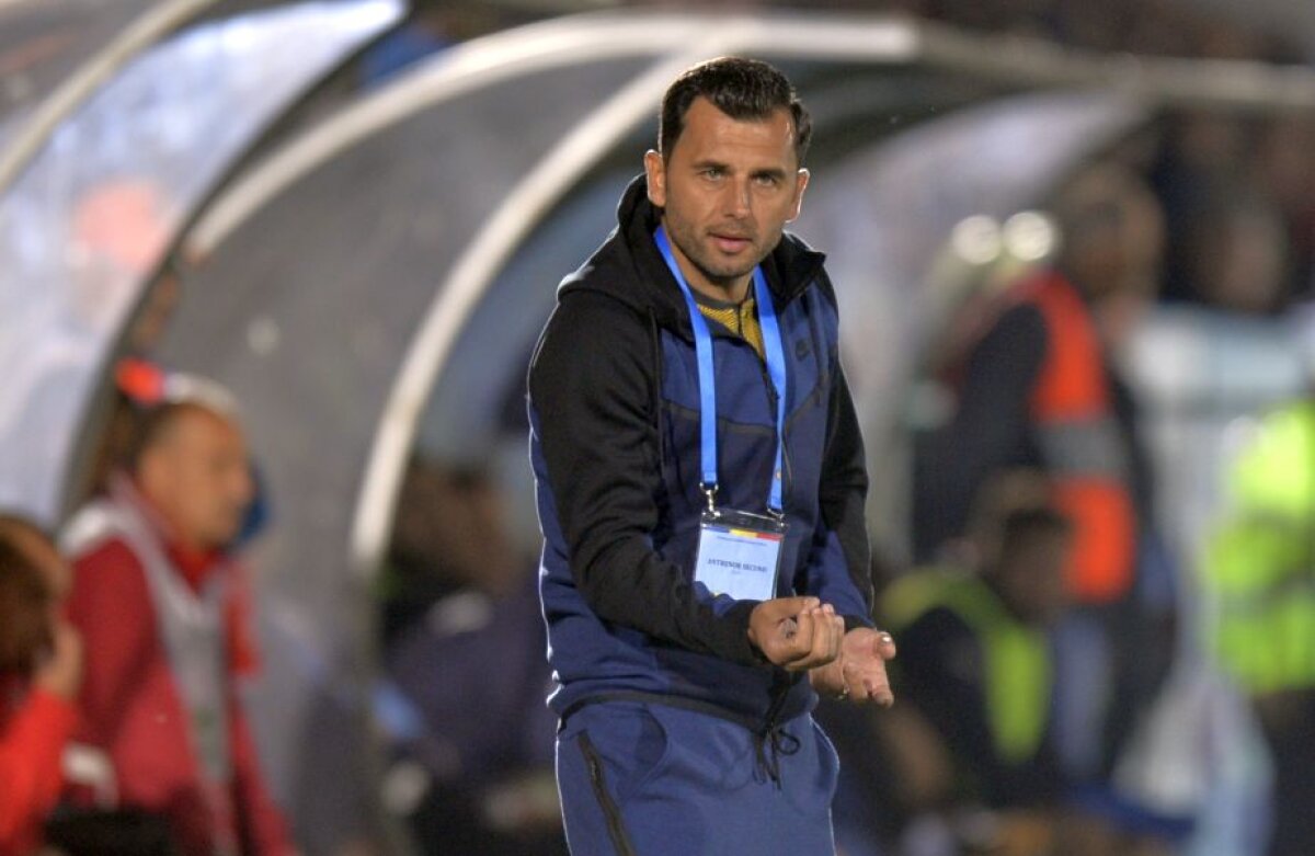 FOTO + VIDEO » Claudio Catenaccio » Niculescu e noul Cârțu din campionat, un fanatic al organizării defensive care a reușit s-o încurce și pe FCSB cu zidul pe care l-a ridicat