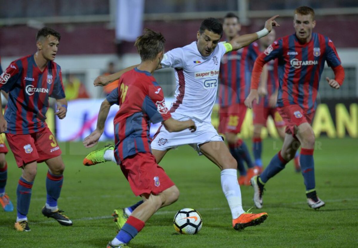 GALERIE FOTO Atunci când suporterii reînvie tradiția » 11.000 de oameni au creat o atmosferă incendiară la marele derby Rapid - Steaua, 1-1 