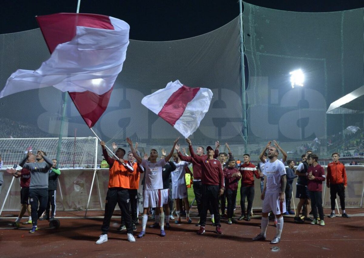 GALERIE FOTO Atunci când suporterii reînvie tradiția » 11.000 de oameni au creat o atmosferă incendiară la marele derby Rapid - Steaua, 1-1 