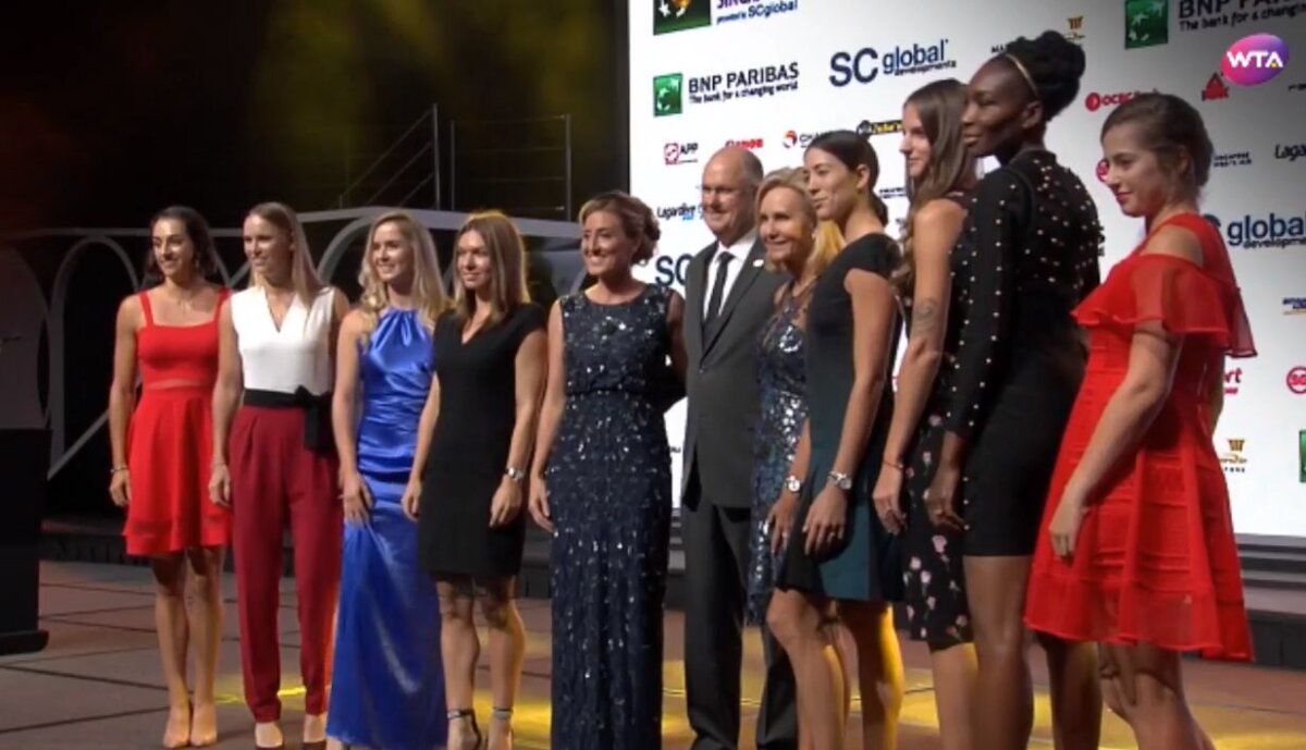 VIDEO / SIMONA HALEP LA SINGAPORE: jucătoarea noastră face parte din Grupa Roșie, cu Elina Svitolina, Caroline Wozniacki și Caroline Garcia!