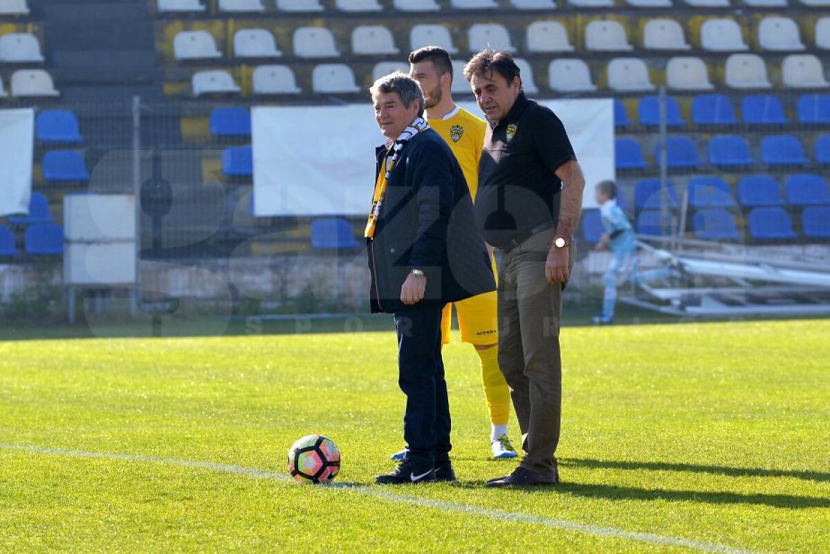 GALERIE FOTO Brașovul a respirat din nou fotbal! ASR-ul a câștigat duelul de tradiție cu Colțea, scor 2-1 