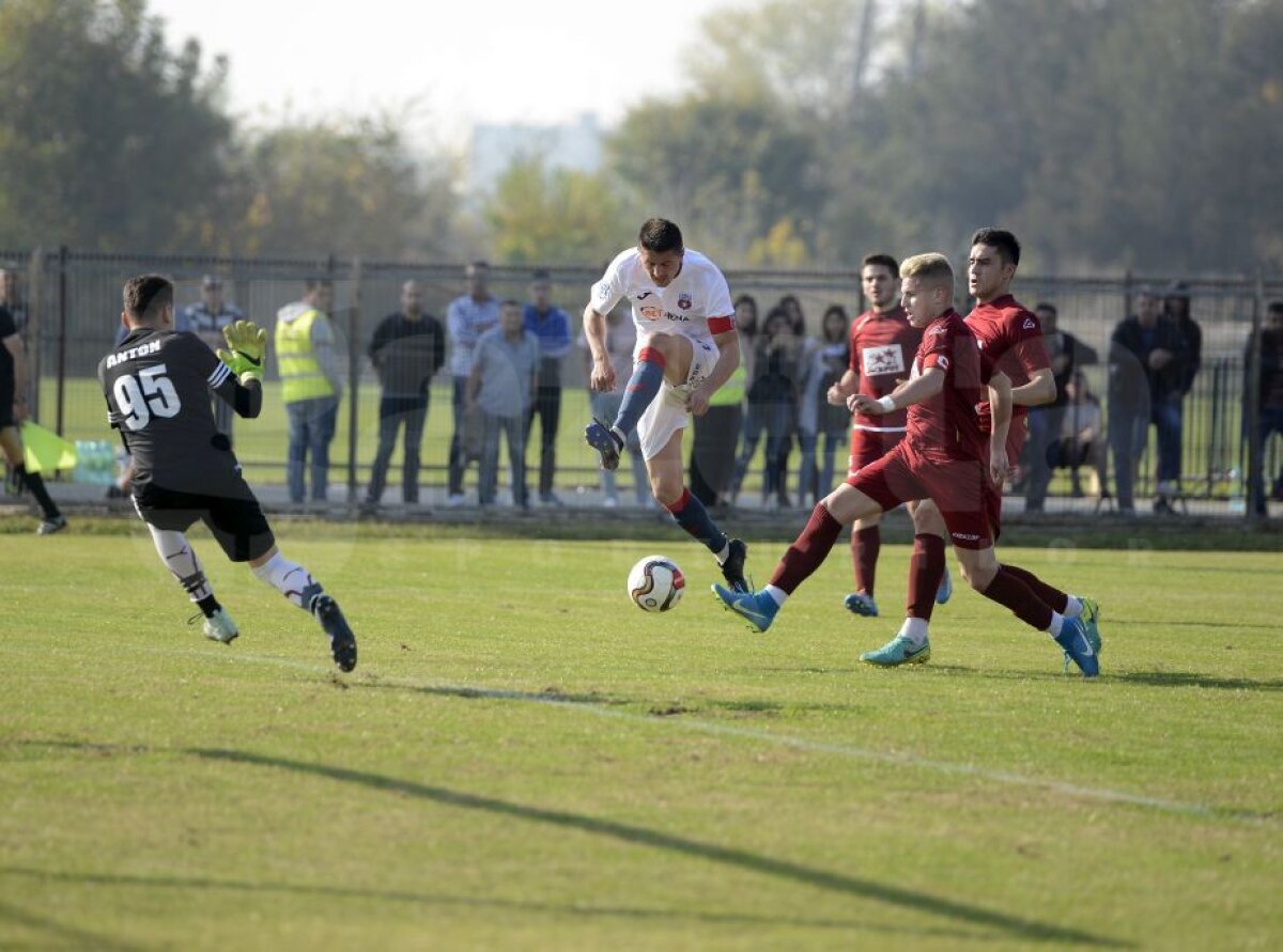 VIDEO+FOTO Marș spre Liga a 3-a! CSA Steaua a demolat-o pe AFC Rapid!