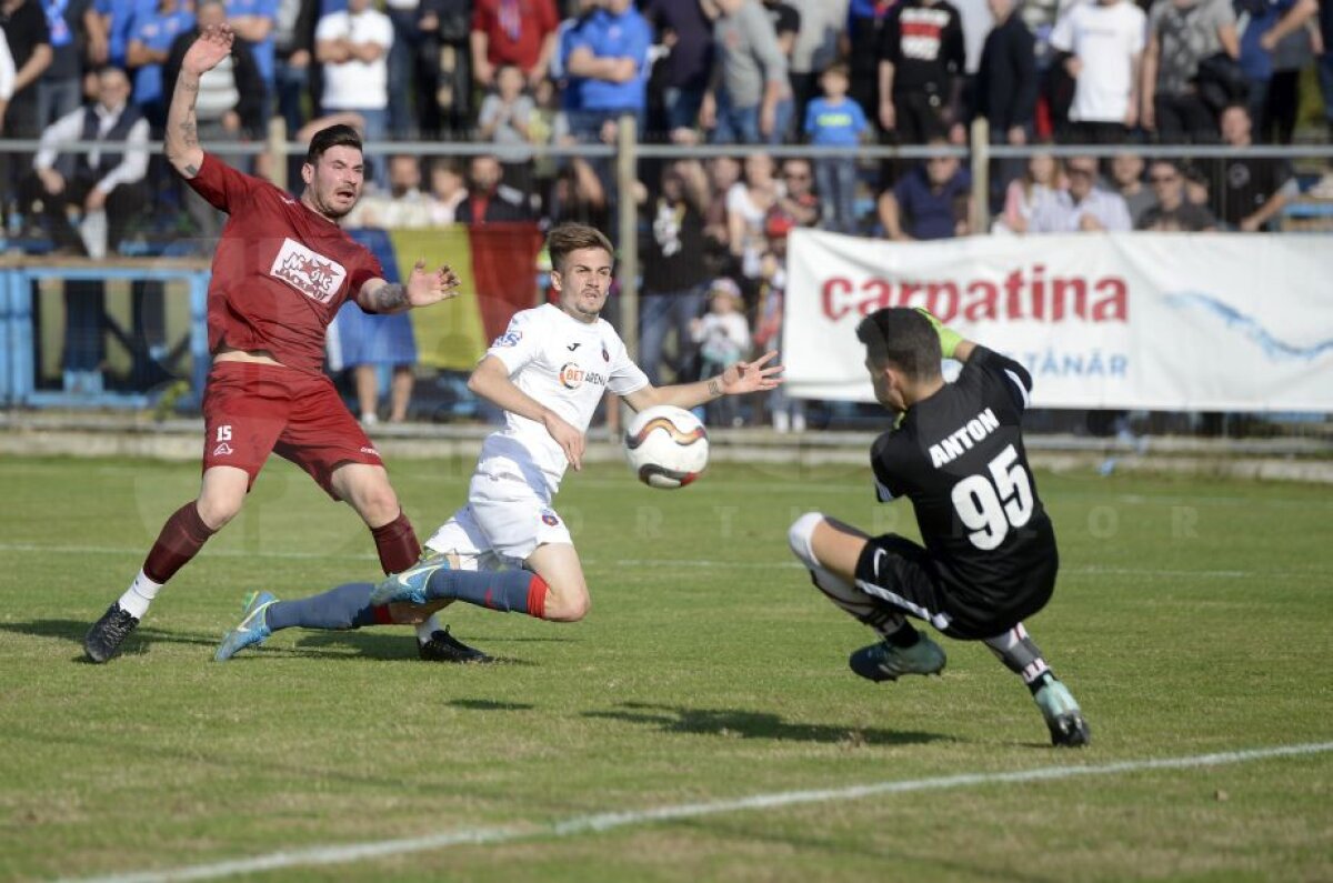 VIDEO+FOTO Marș spre Liga a 3-a! CSA Steaua a demolat-o pe AFC Rapid!