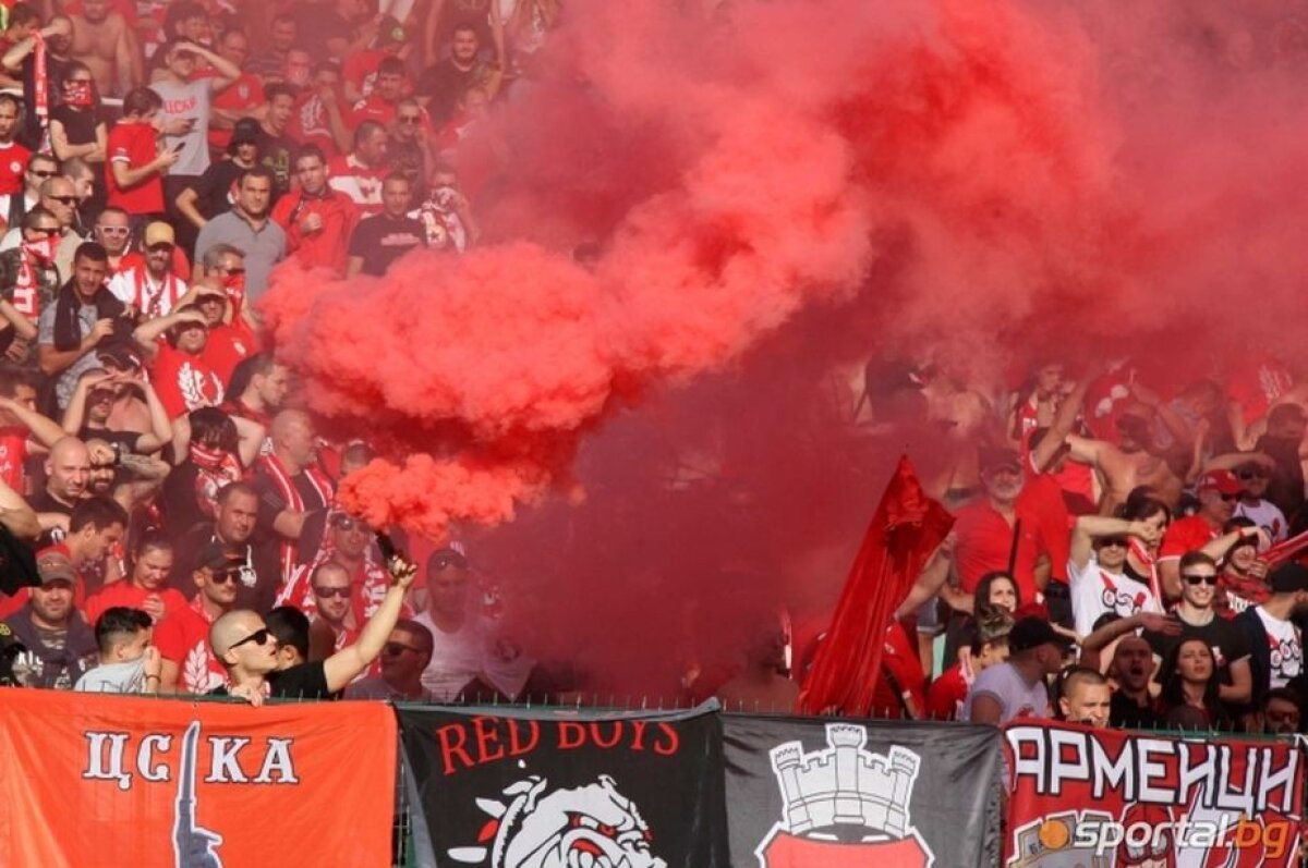 VIDEO + FOTO » Două galerii fantastice » Atmosferă incredibilă la derby-ul Bulgariei, cu 30.000 de oameni în tribune