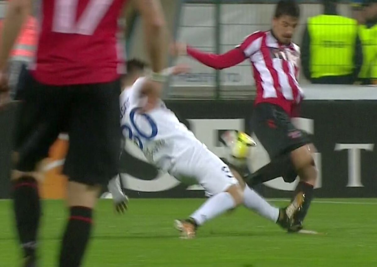 UPDATE Doi fotbaliști eliminați în FC Botoșani - Dinamo! Feșnic a arătat direct cartonașul roșu