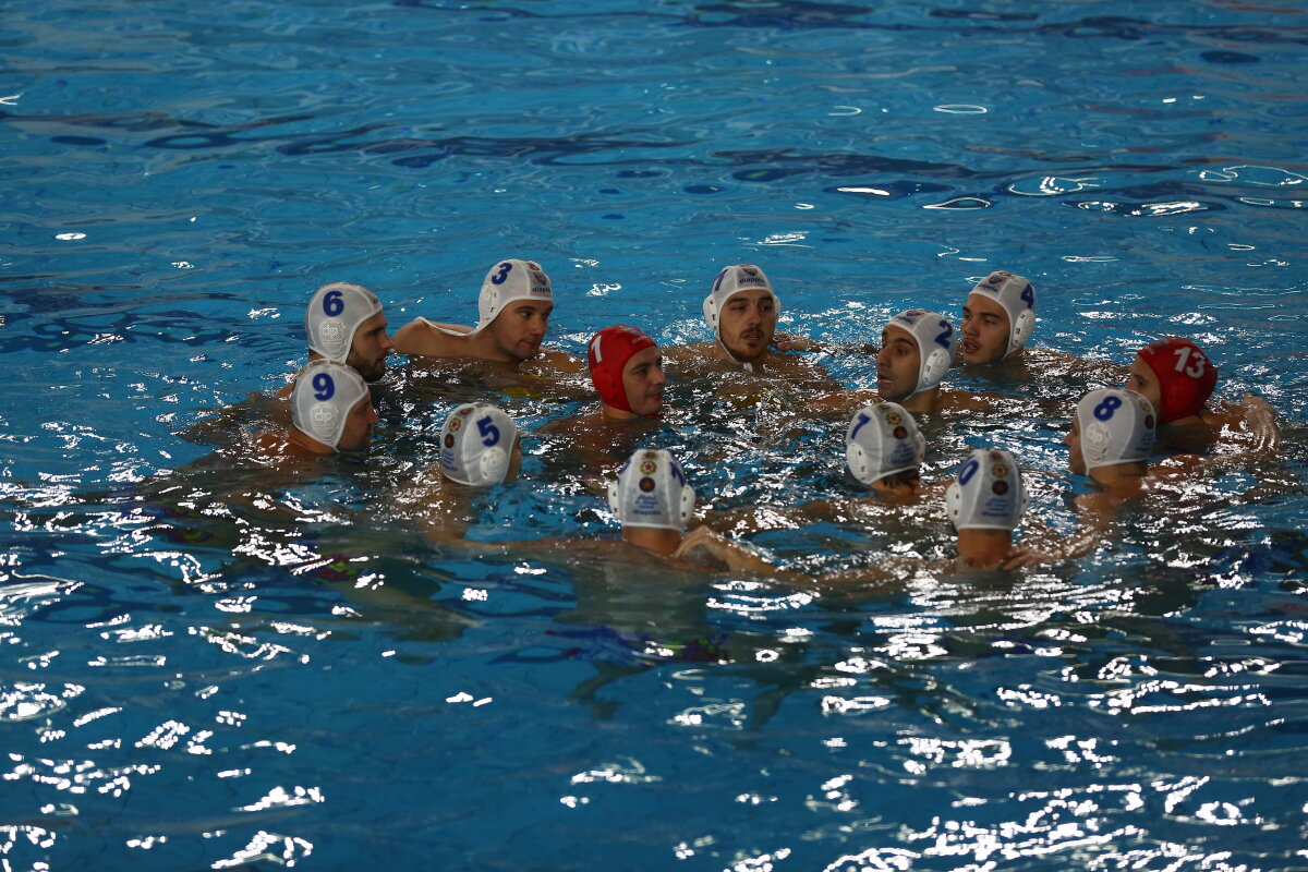 FOTO + VIDEO Înfrângere clară pentru Steaua în primul meci din Liga Campionilor la polo