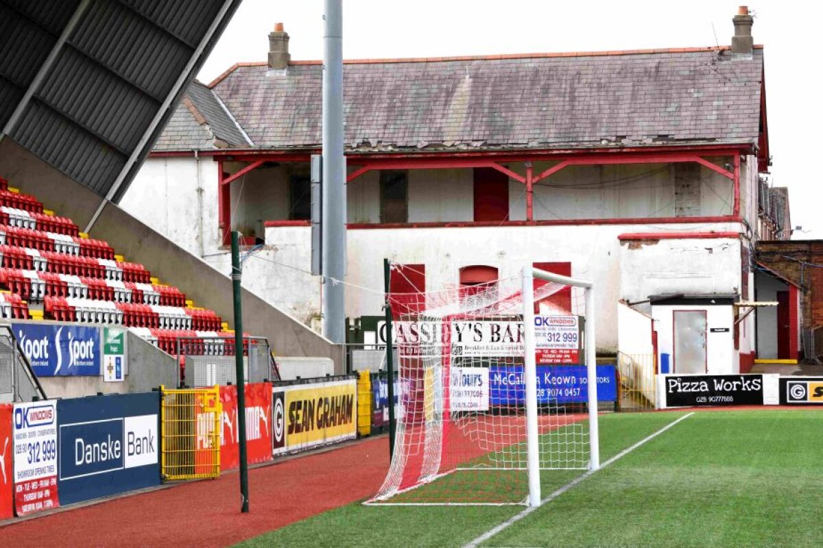 EXCLUSIV Aventura vieții pentru un bărbat de 40 de ani de la Ministerul Justiției: a început să se ducă la meciuri în toate cele 55 de țări membre UEFA » "În Belarus a fost nebunie!"