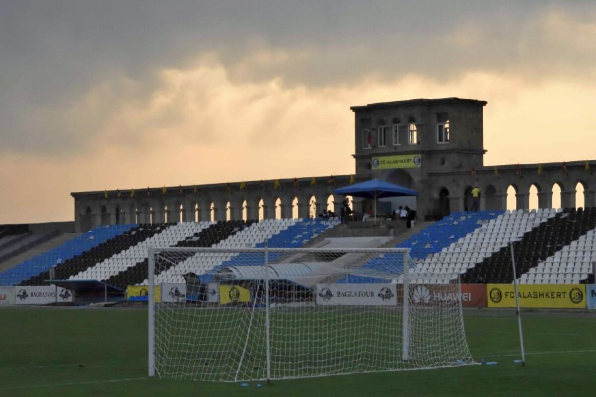 EXCLUSIV Aventura vieții pentru un bărbat de 40 de ani de la Ministerul Justiției: a început să se ducă la meciuri în toate cele 55 de țări membre UEFA » "În Belarus a fost nebunie!"