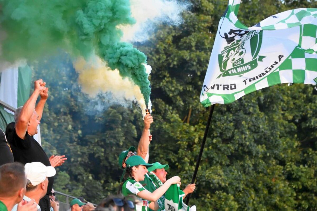 EXCLUSIV Aventura vieții pentru un bărbat de 40 de ani de la Ministerul Justiției: a început să se ducă la meciuri în toate cele 55 de țări membre UEFA » "În Belarus a fost nebunie!"