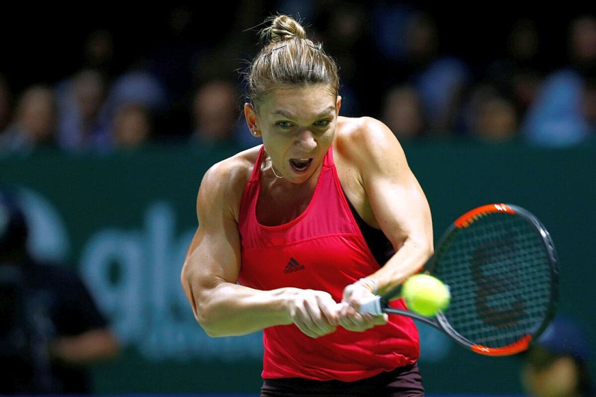 SIMONA HALEP - ELINA SVITOLINA //  FOTO+VIDEO » Adio, 2017 » Doborâtă de presiune, Simona Halep este OUT de la Turneul Campioanelor