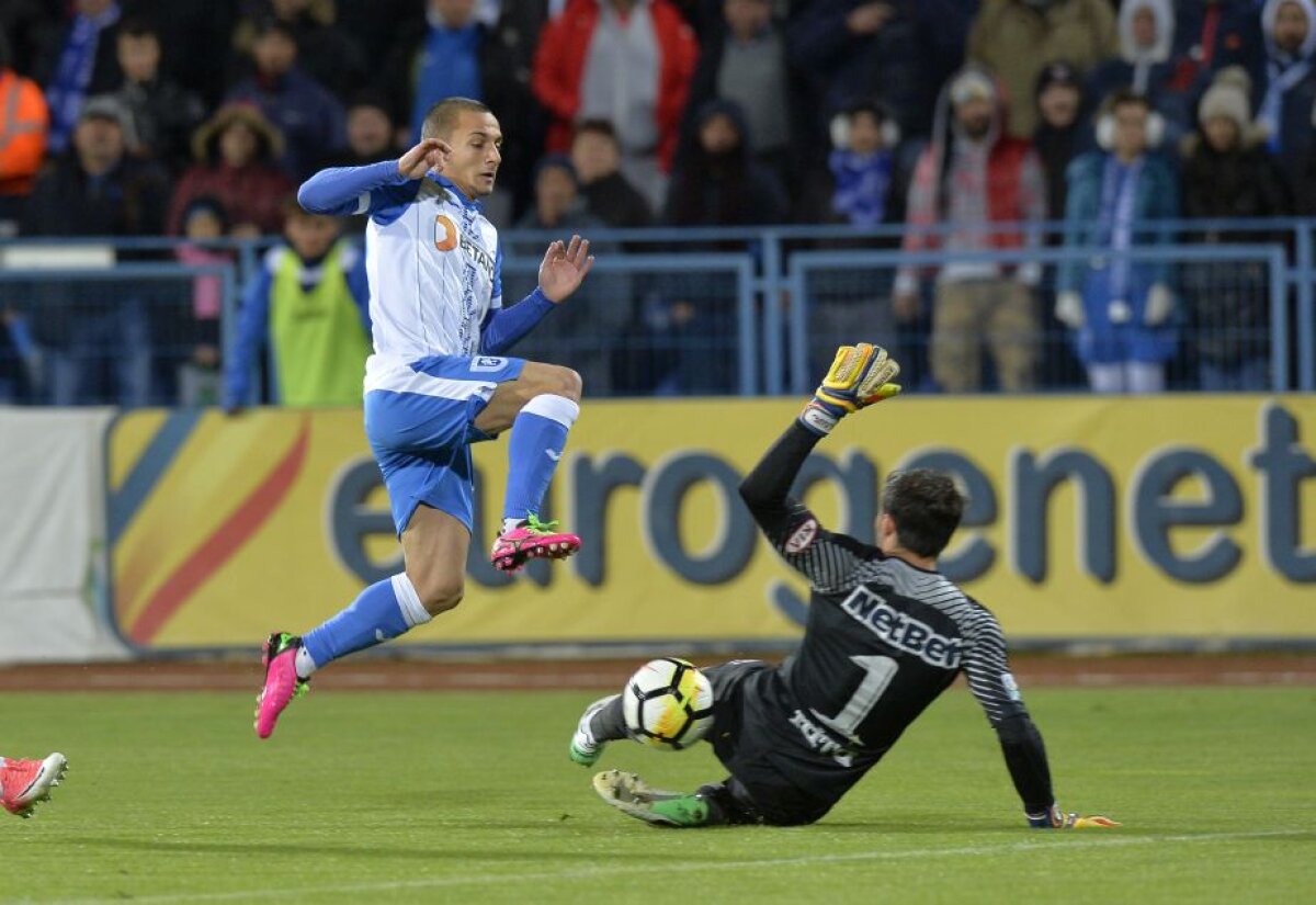 VIDEO+FOTO » FCSB se impune spectaculos cu CSU Craiova, 5-2, și devine lider în Liga 1!