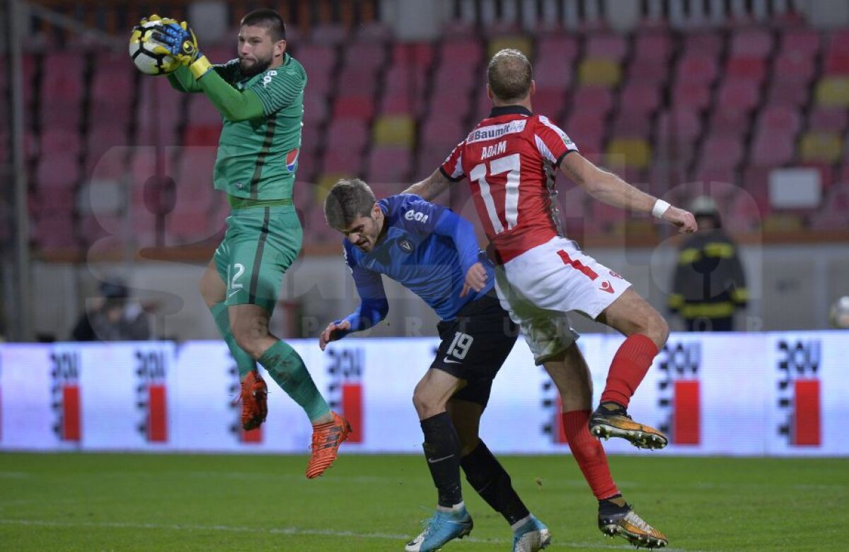 VIDEO+FOTO Dinamo, uită-te, se apropie Liga B! Trupa lui Miriuță a fost masacrată de Viitorul în "Ștefan cel Mare", 0-4, și se afundă în play-out!