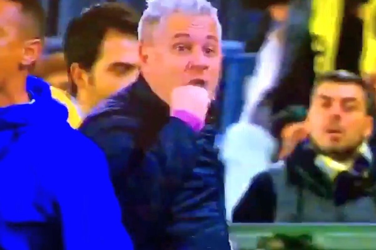 VIDEO + FOTO Șumudică, criză de nervi în timpul meciului cu Fenerbahce! Cuvinte grele aruncate unui adversar