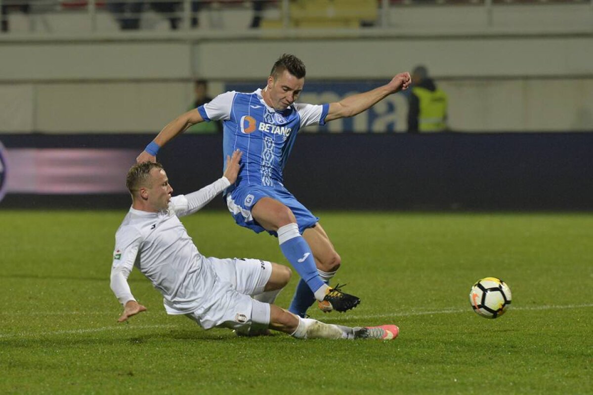 VIDEO+FOTO » Astra câștigă un punct nesperat în 10 oameni cu CSU Craiova, scor 2-2