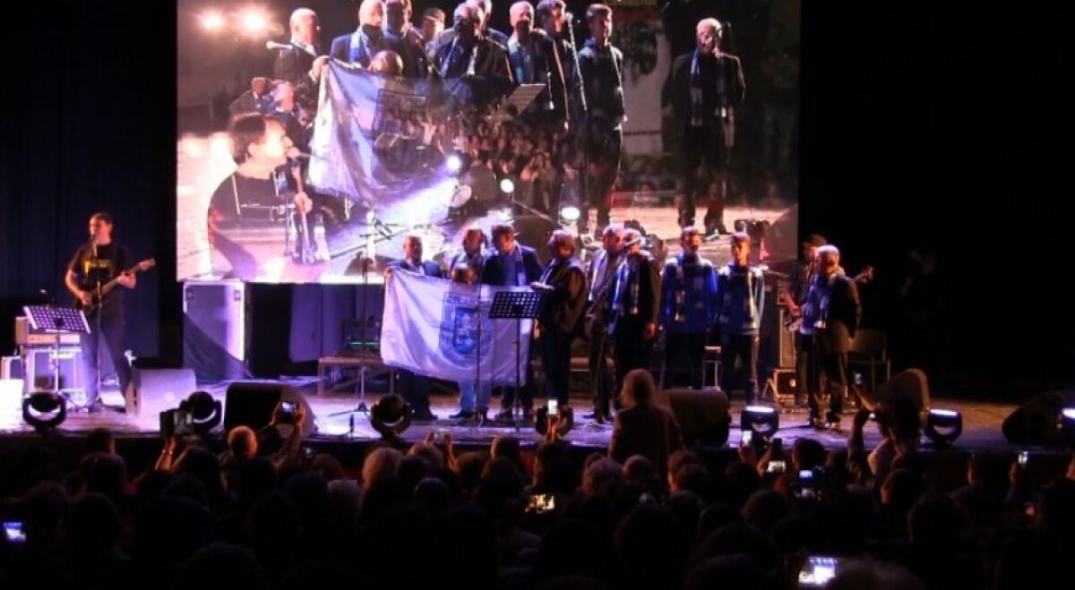 VIDEO + FOTO Imagini memorabile de la superevenimentul de la Sala Palatului! Cenaclul Flacăra și legendele Universității Craiova au interpretat împreună "Cântec pentru Oltenia"