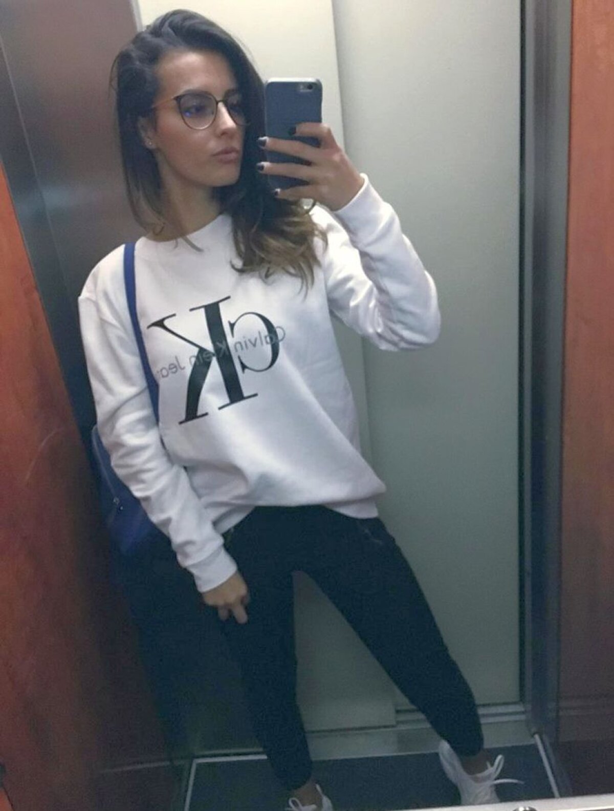 GALERIE FOTO Joacă la FCSB, a pierdut postul de titular, dar nu are de ce plânge! Iubita lui este superbă 