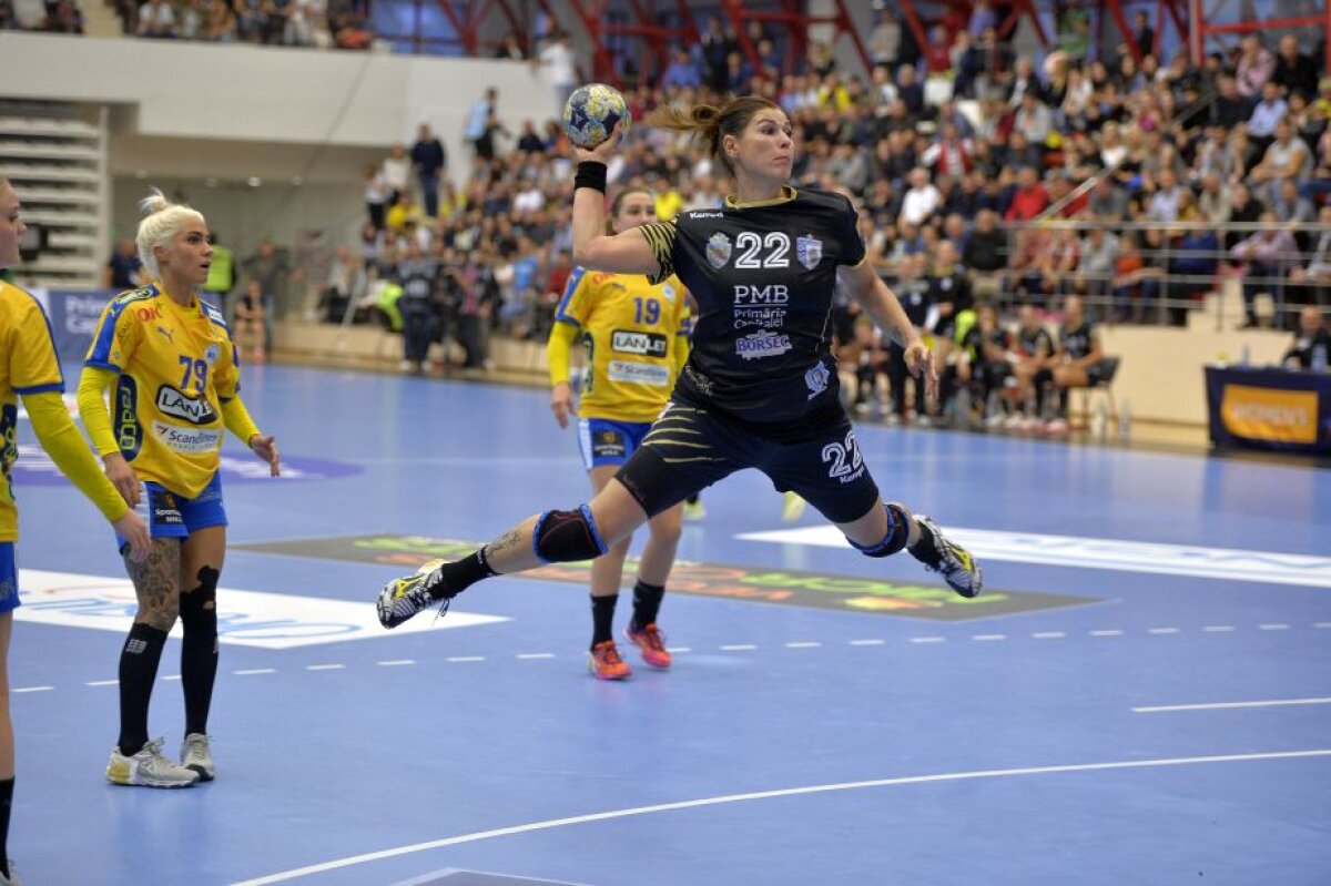 VIDEO + FOTO CSM București și-a zdrobit adversara și e matematic în faza următoare a Ligii Campionilor. Primele reacții